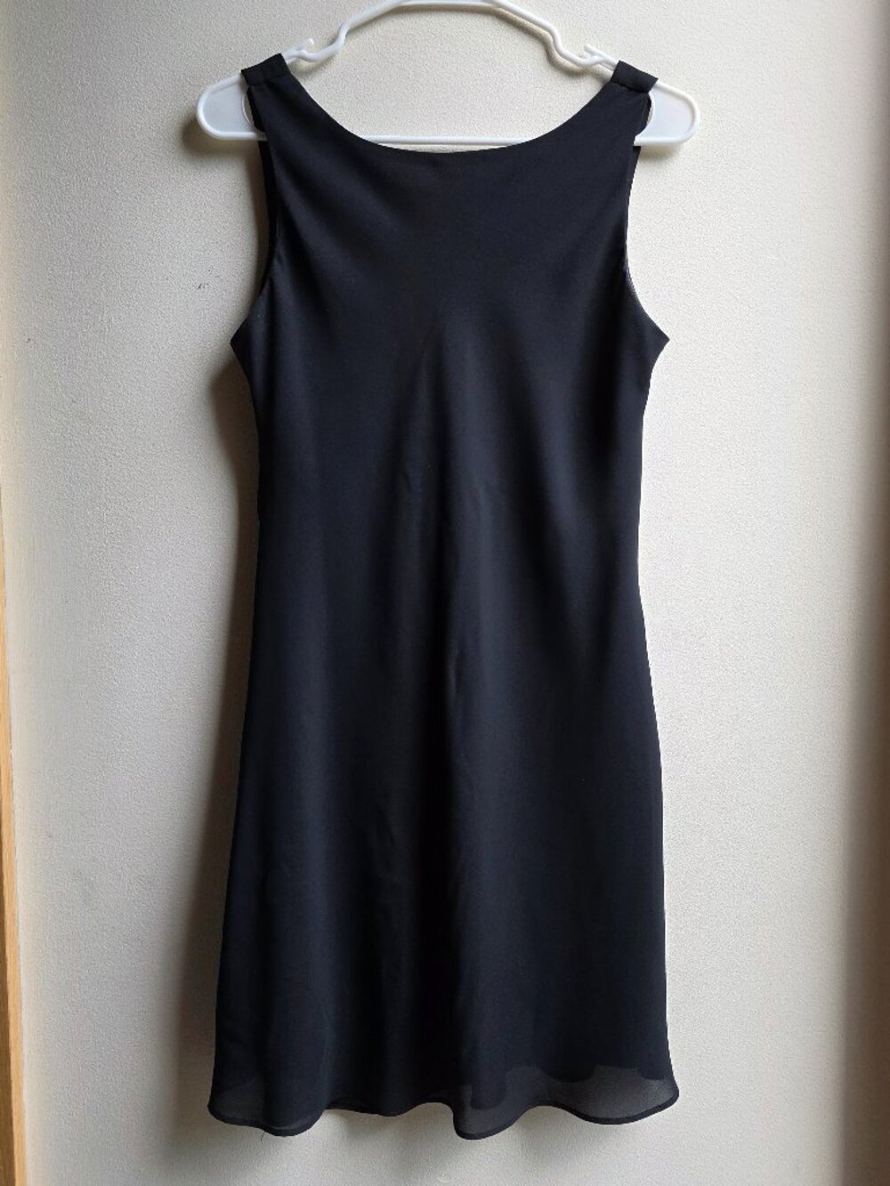 Alyn Paige Black Sleeveless Slip Dress Size 9/10